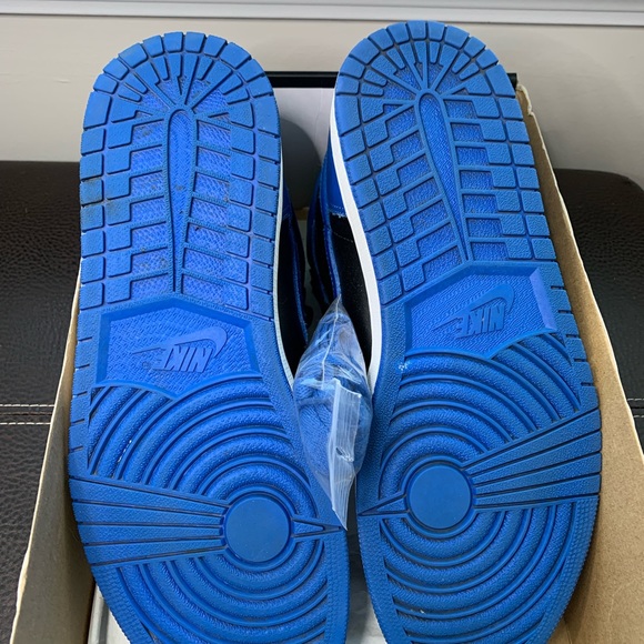 Jordan 1 royal size 12 - Picture 5 of 7